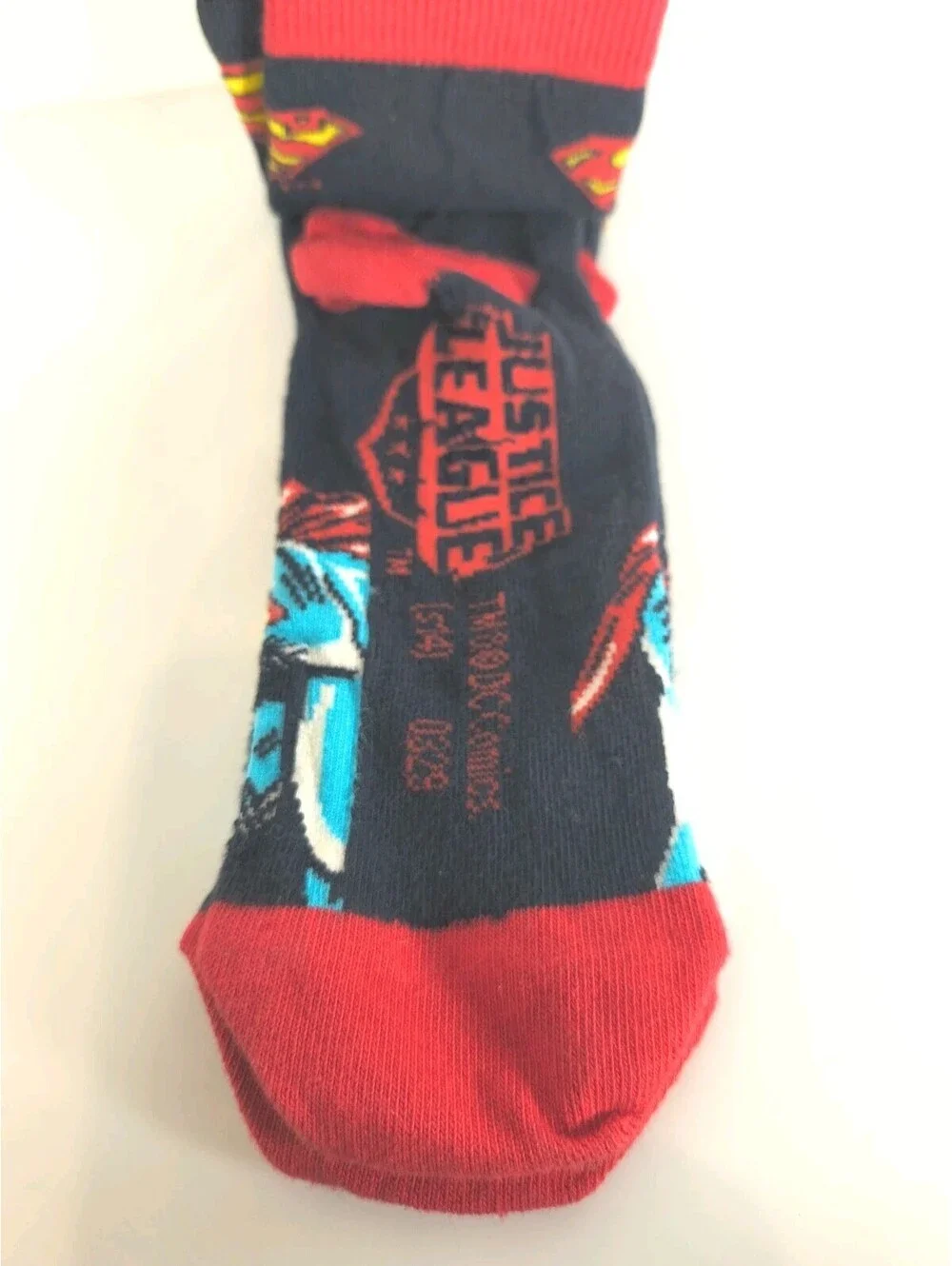 Unisex DC Comics Superman Crew Socks Adult One Size Fits All Sukka Man Of Steel